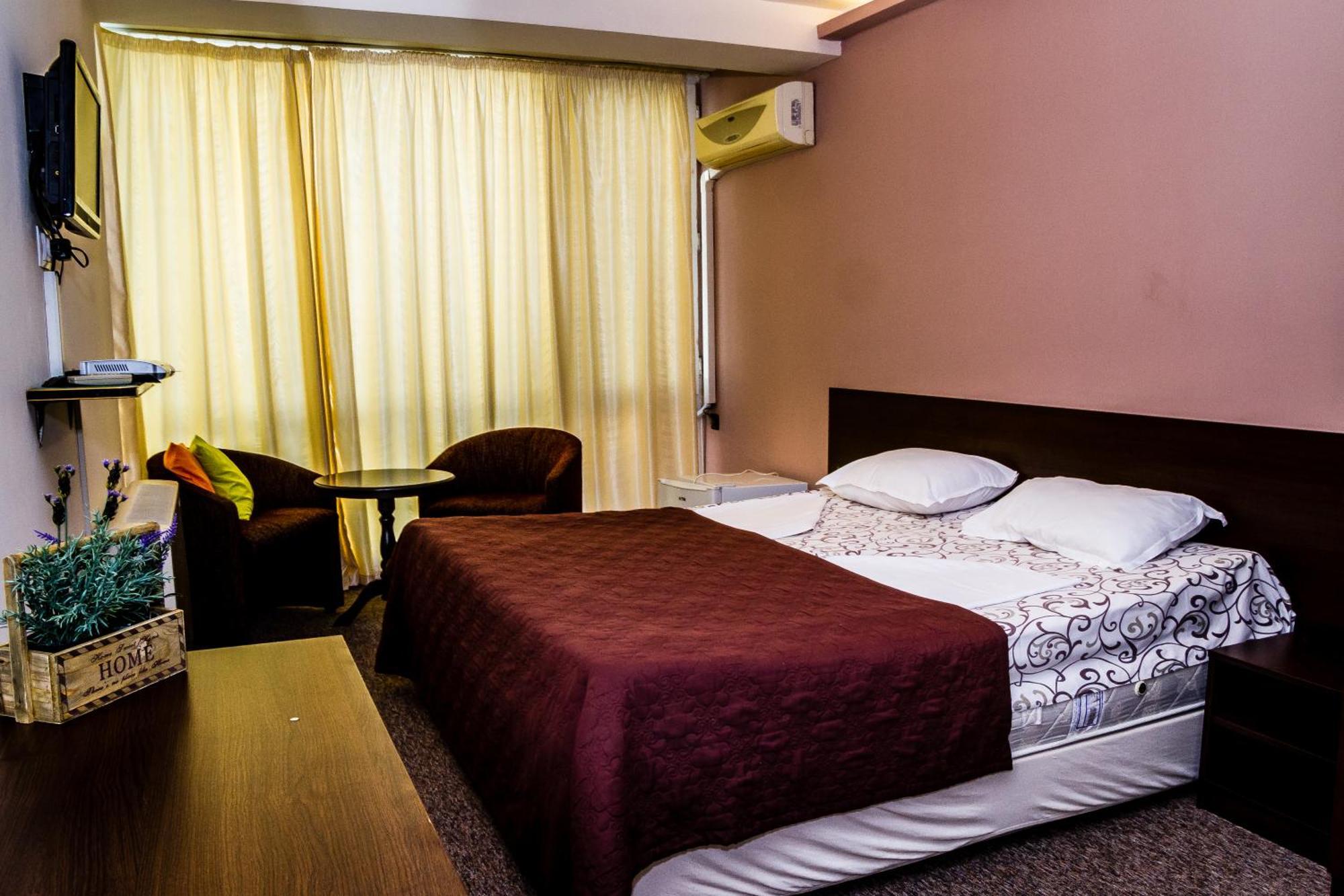 Hotel Sezoni South Burgas City Exteriér fotografie